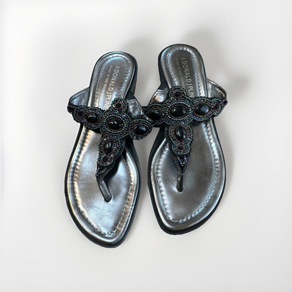 Donald J Pliner Size 7.5 Thong Wedge Beaded Black Slip On‎ Heel Italian Sandal